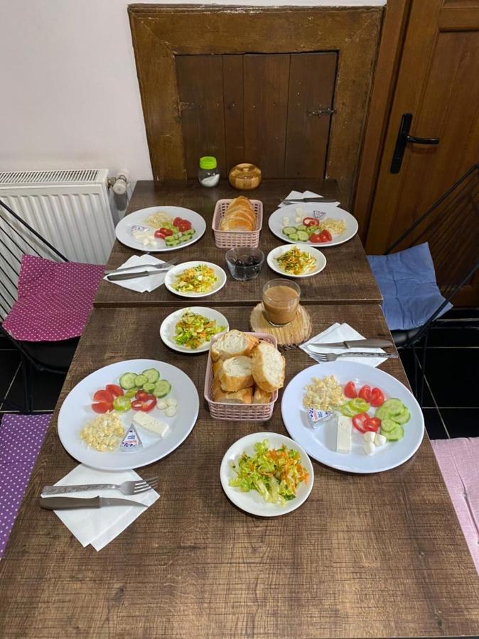Taksim Wooden House Hostel 이스탄불 외부 사진