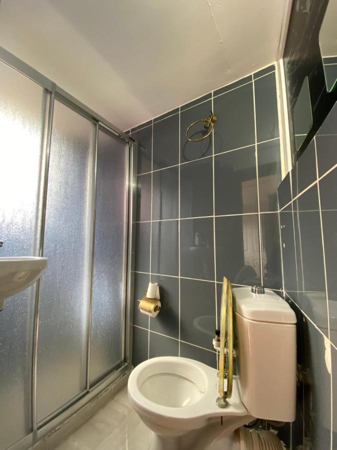Taksim Wooden House Hostel 이스탄불 외부 사진