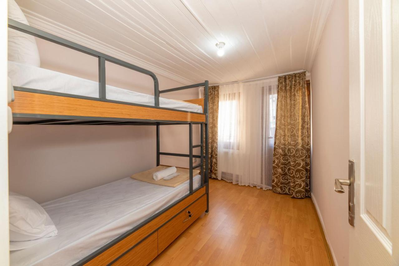 Taksim Wooden House Hostel 이스탄불 외부 사진