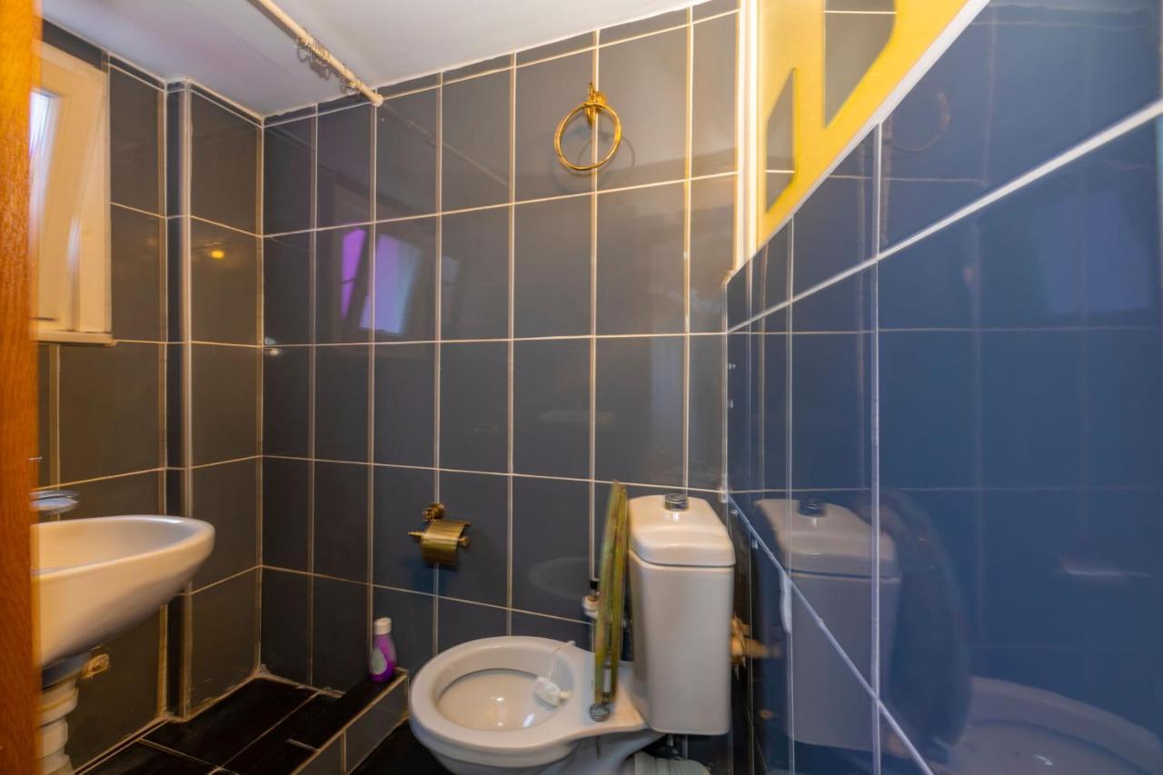 Taksim Wooden House Hostel 이스탄불 외부 사진