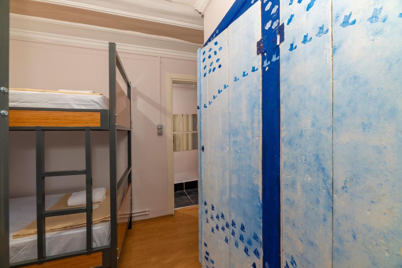 Taksim Wooden House Hostel 이스탄불 외부 사진