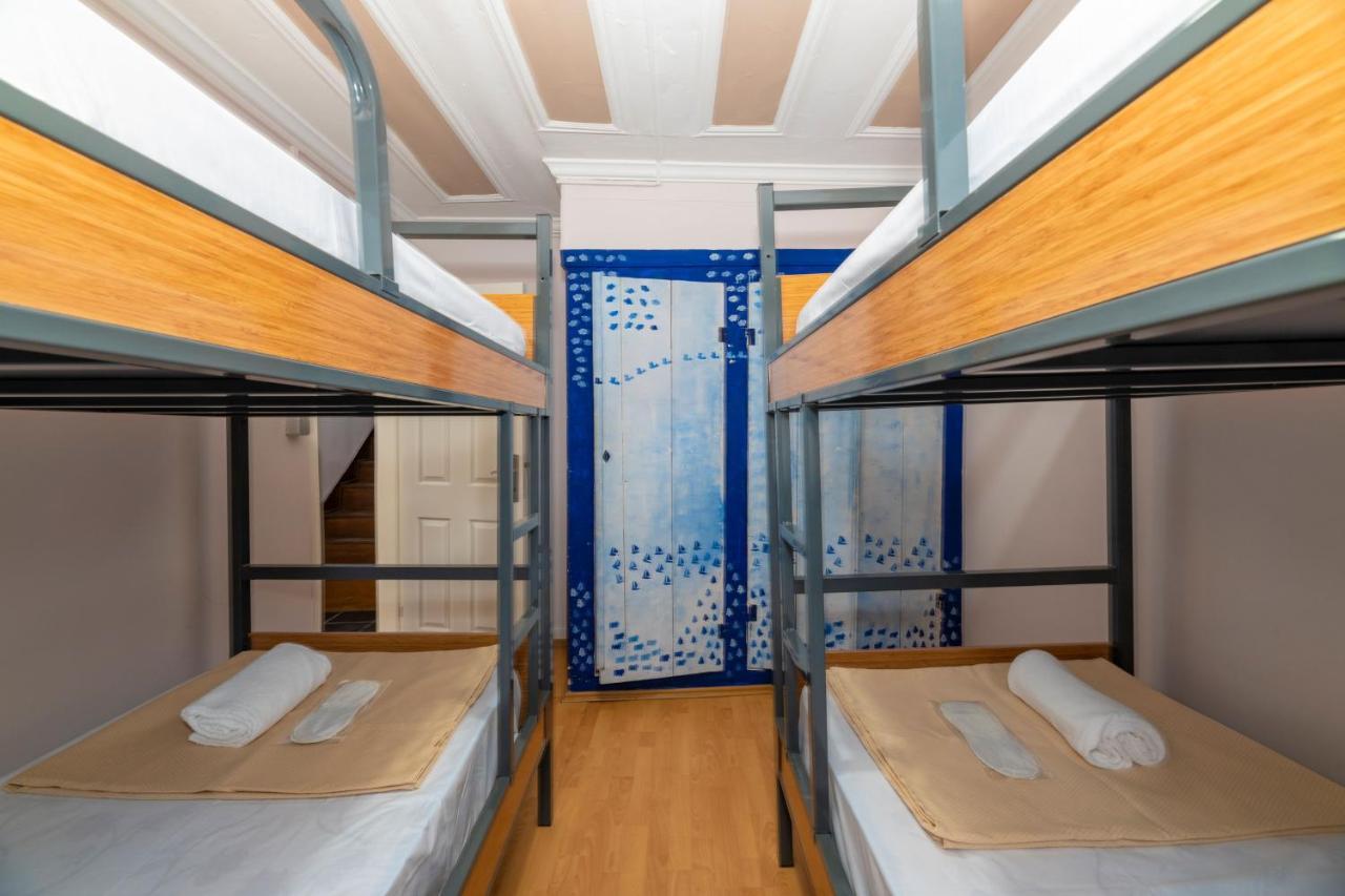 Taksim Wooden House Hostel 이스탄불 외부 사진