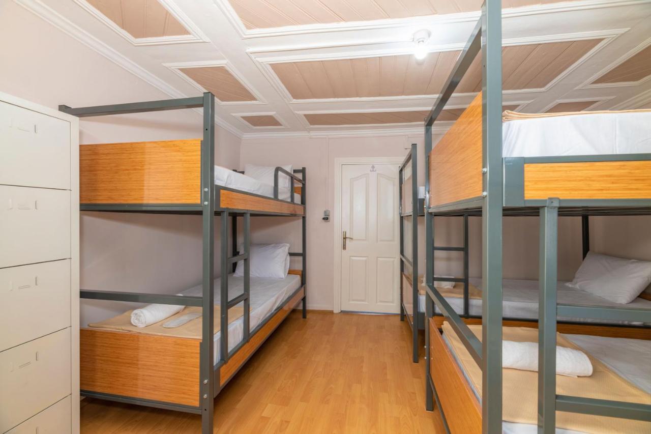 Taksim Wooden House Hostel 이스탄불 외부 사진