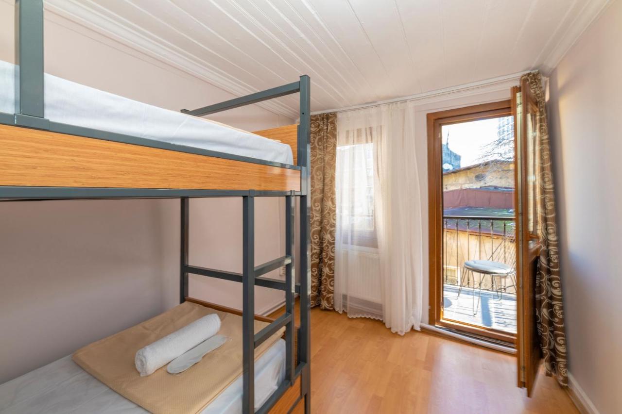 Taksim Wooden House Hostel 이스탄불 외부 사진