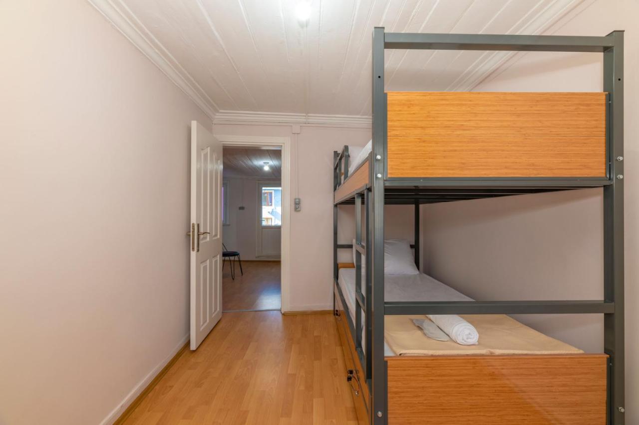 Taksim Wooden House Hostel 이스탄불 외부 사진